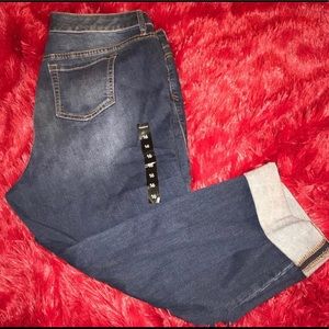 Plus size cropped boyfriend jeans- size 16